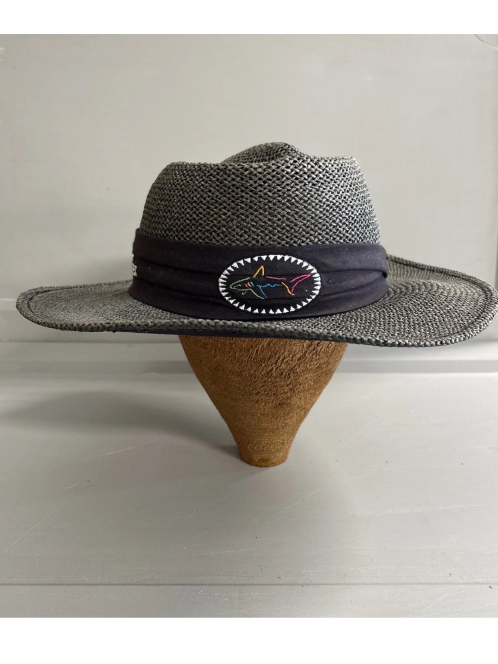 Greg Norman Collection Gray Straw Hat Black Ribbon Shark & Budweiser Logo OSFM
